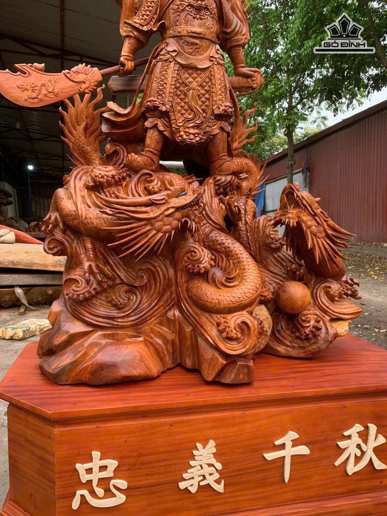 tuong-quan-van-truong-hang-long-go-huong-cao-186-ca-ky-cao-231-rong-110-sau-68-cm-472603