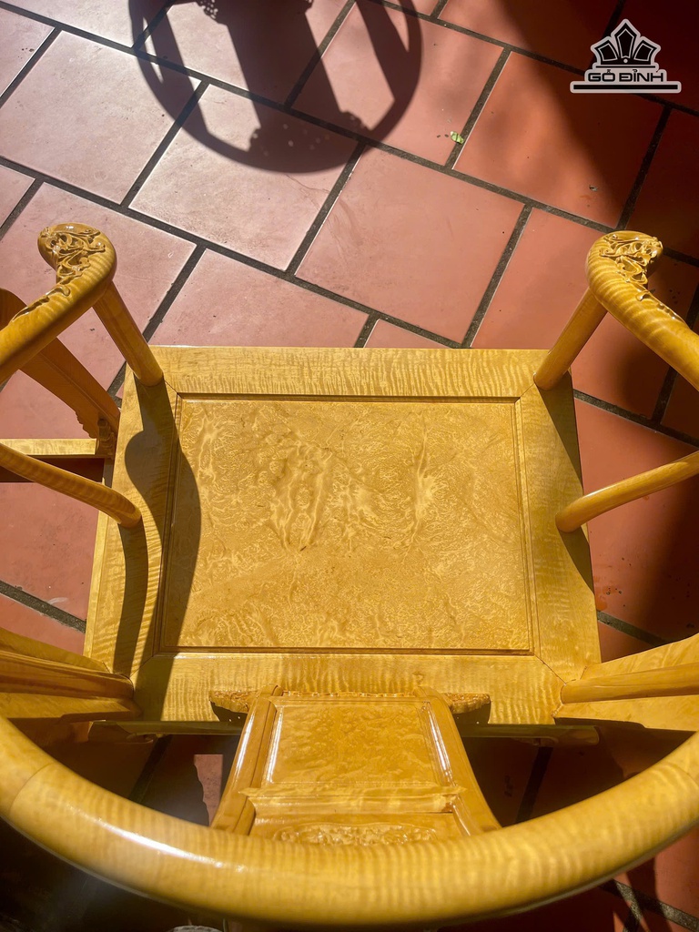 bo-minh-de-ghe-go-go-bang-lang-cao-117-ngang-61-sau-50-cm-cao-den-mat-ngoi-47-don-kep-cao-65-ngang-39-sau-49-cm-van-deu-15-cm-472640