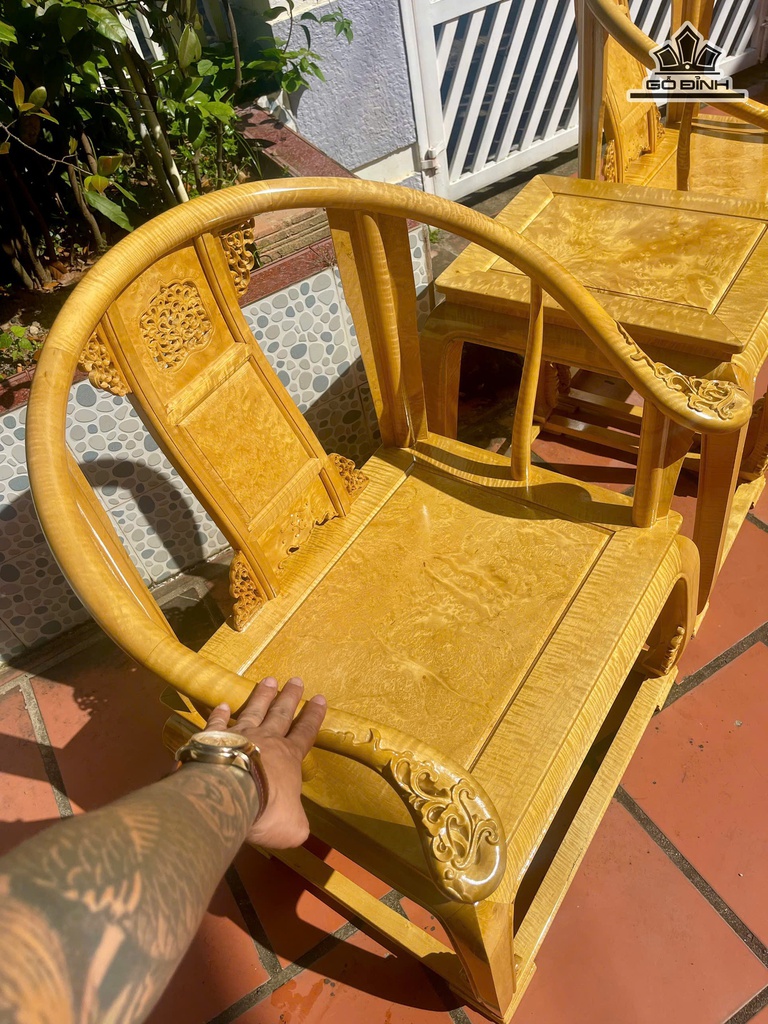 bo-minh-de-ghe-go-go-bang-lang-cao-117-ngang-61-sau-50-cm-cao-den-mat-ngoi-47-don-kep-cao-65-ngang-39-sau-49-cm-van-deu-15-cm-472642