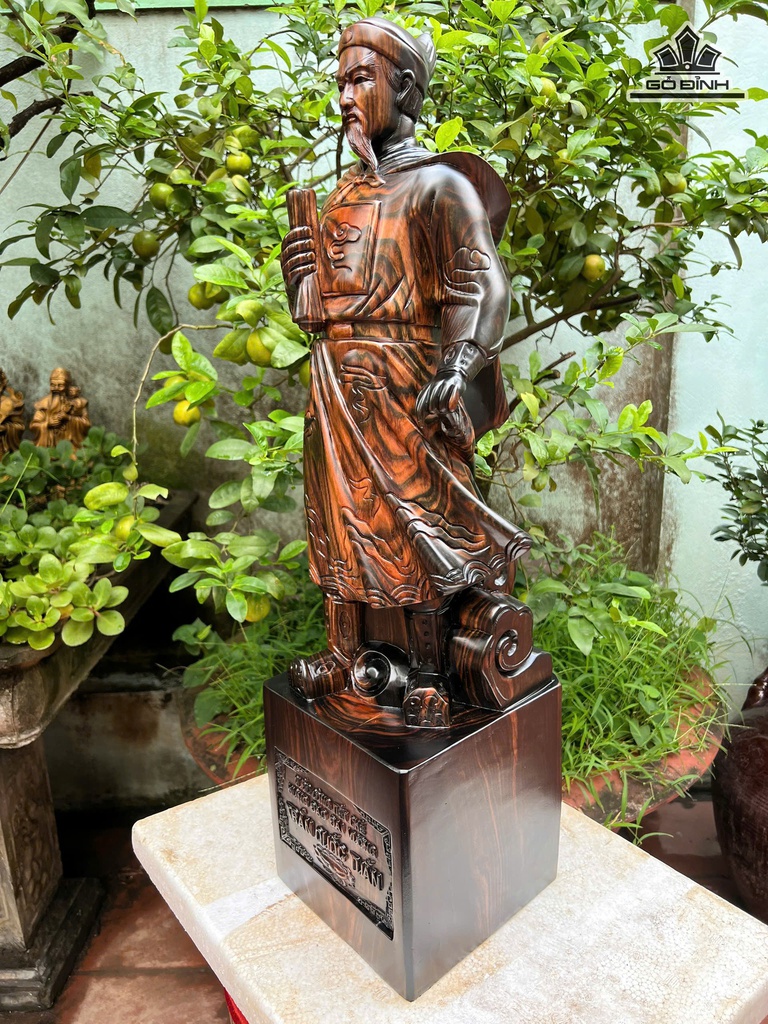 tuong-tran-hung-dao-go-mun-hoa-cao-70-ngang-19-sau-19-cm-472721