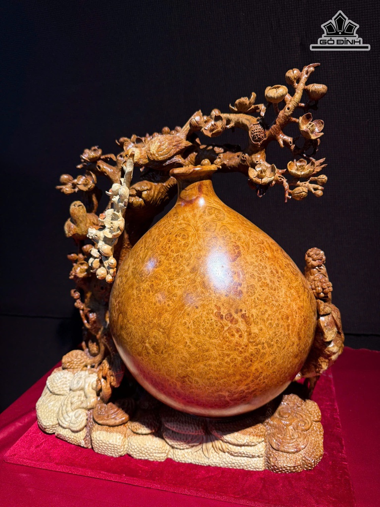 binh-hoa-mai-go-nu-huong-cao-40-ngang-39-sau-20-cm-472739