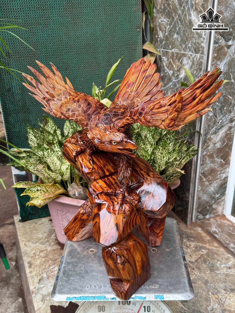 tuong-dai-bang-san-moi-go-sua-cao-50-ngang-50-sau-38-cm-472772