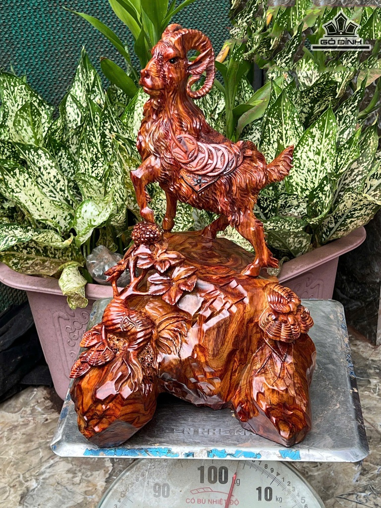 tuong-nhat-duong-go-sua-cao-40-ngang-30-sau-28-cm-472837