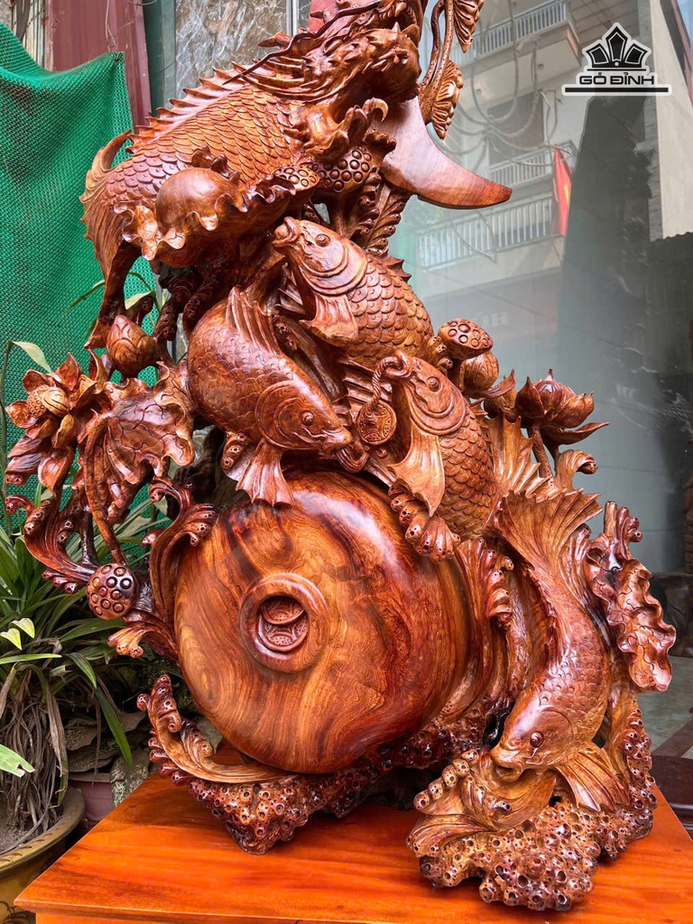 tuong-ca-chep-hoa-rong-go-huong-cao-182-ngang-100-sau-50-cm-472872