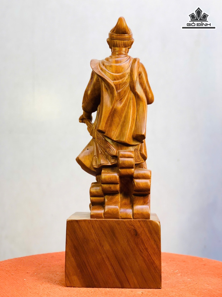 tuong-tran-hung-dao-go-huong-cao-50-ngang-17-sau-14-cm-473040