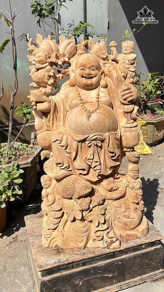 tuong-phat-di-lac-tam-phuc-ganh-dao-go-ngoc-am-cao-93-ngang-55-sau-35-cm-473081