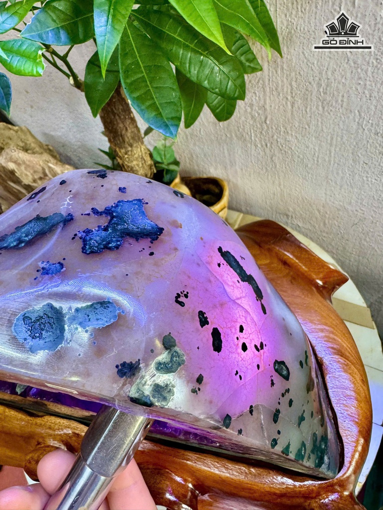 hoc-da-thach-anh-tim-cao-29-ngang-29-cm-164kg-luon-de-473098