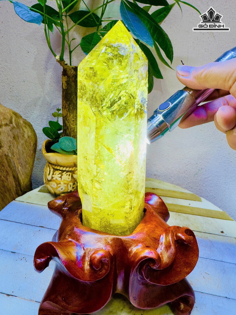 tac-pham-da-thach-anh-vang-cao-27-ngang-7-cm-215kg-luon-de-473151