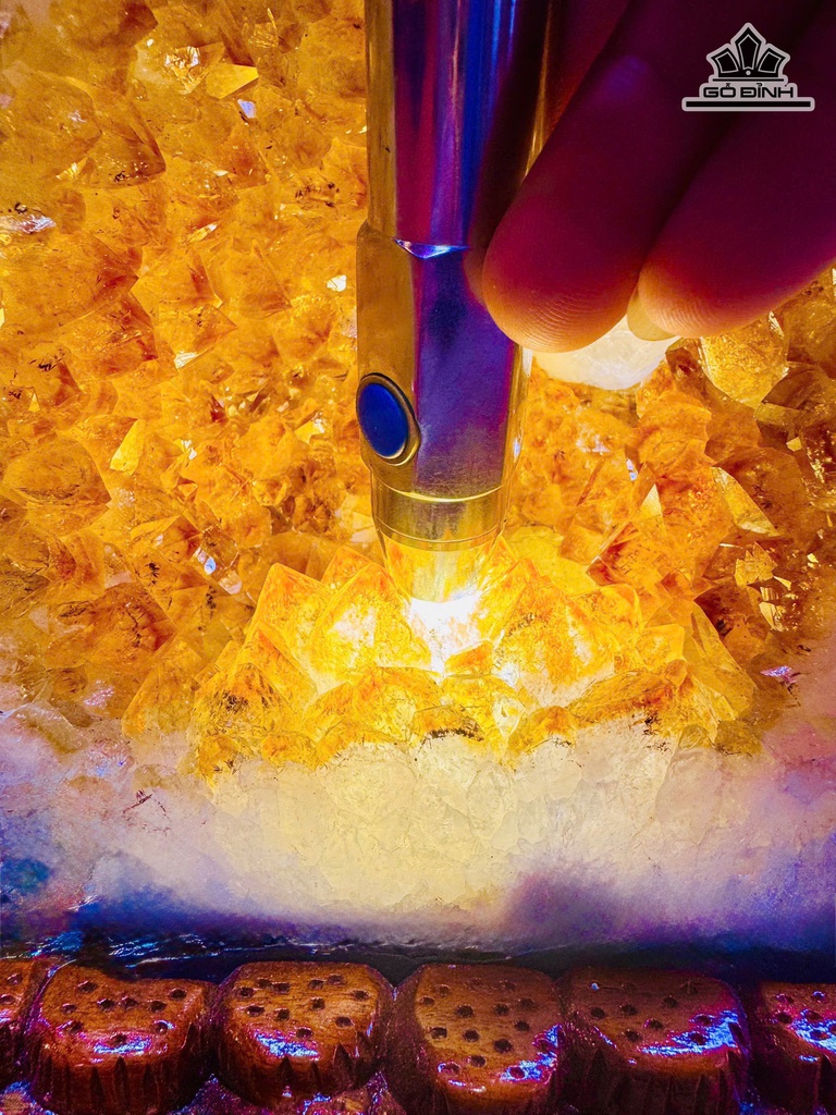 tac-pham-da-thach-anh-vang-cao-39-ngang-18-cm-125kg-luon-de-473169