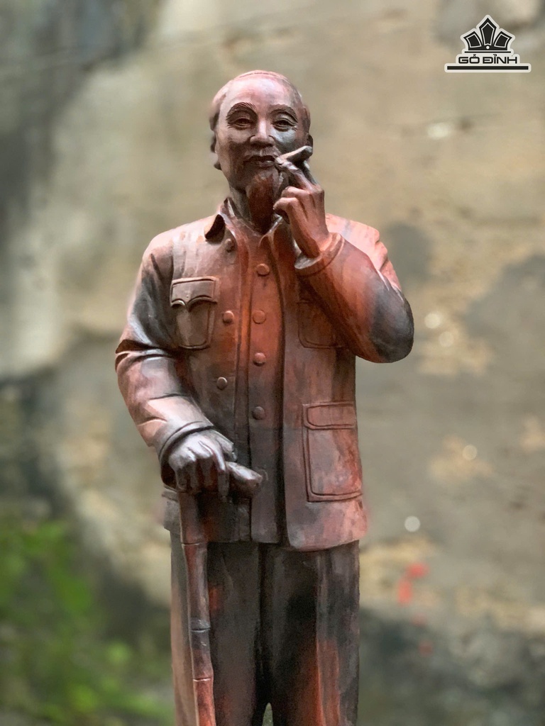 tuong-bac-ho-chi-minh-go-trac-cao-65-ngang-17-sau-16-cm-473377