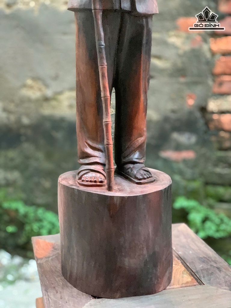 tuong-bac-ho-chi-minh-go-trac-cao-65-ngang-17-sau-16-cm-473378