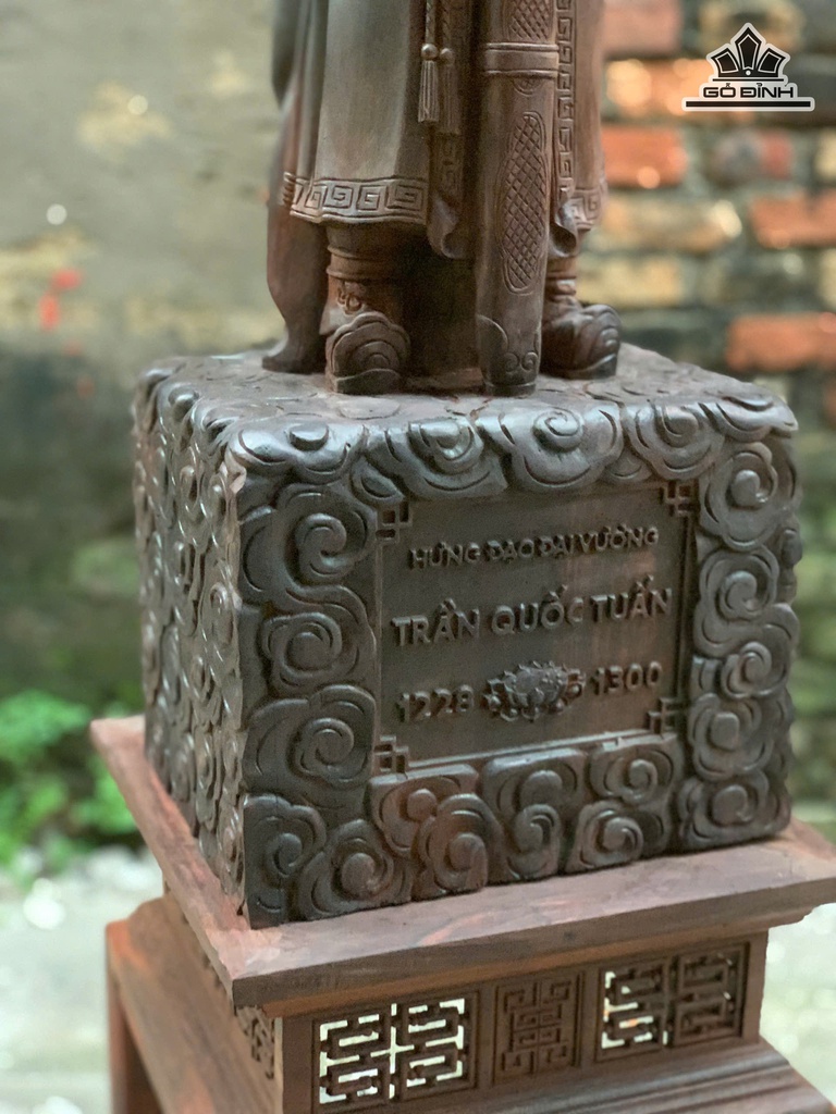 tuong-tran-quoc-tuan-go-trac-cao-67-ngang-27-sau-21-cm-15kg-473492