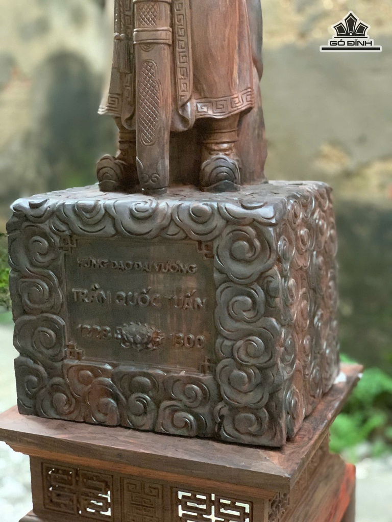 tuong-tran-quoc-tuan-go-trac-cao-67-ngang-27-sau-21-cm-15kg-473497