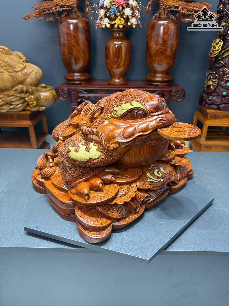 tuong-thiem-thu-go-cam-cao-35-ngang-50-sau-40-cm-473658