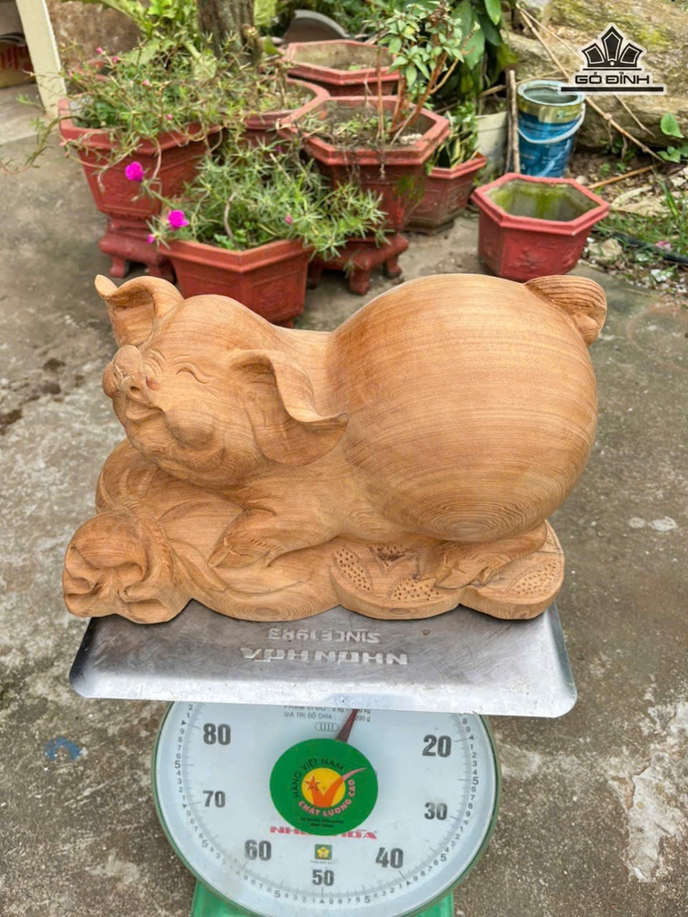 tuong-heo-go-ngoc-am-cao-21-ngang-35-sau-20-cm-473803