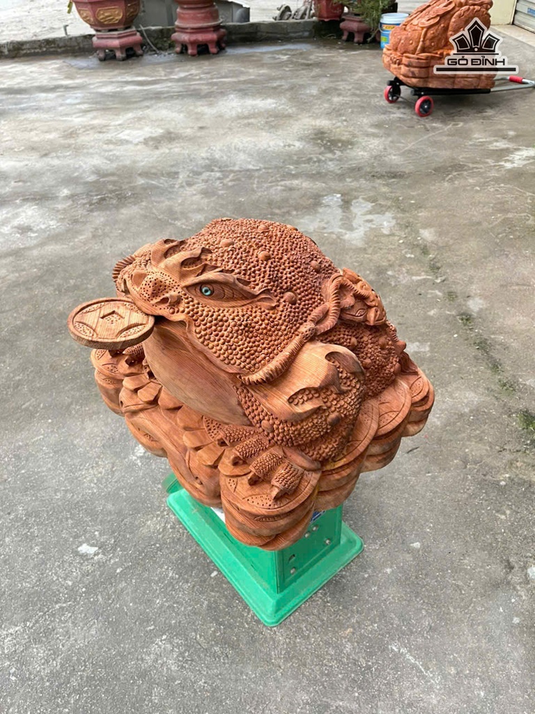 tuong-thiem-thu-go-ngoc-am-cao-32-ngang-42-sau-38-cm-473828