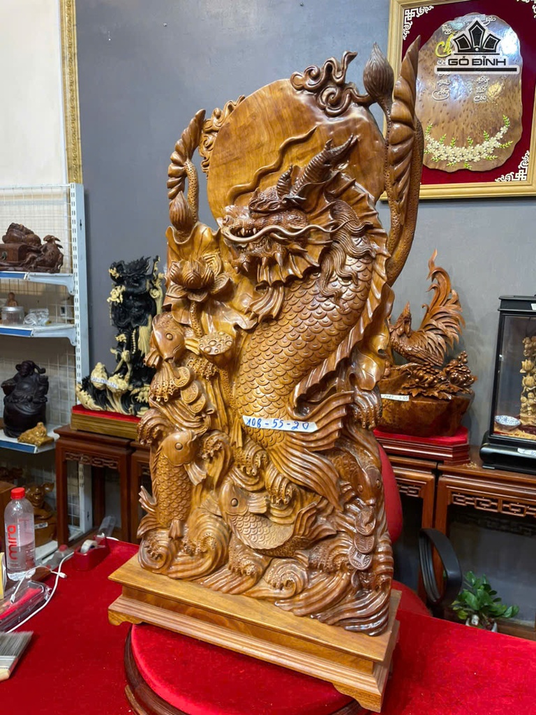 tuong-ca-chep-hoa-rong-go-ngoc-am-cao-108-ngang-55-sau-20-cm-474179