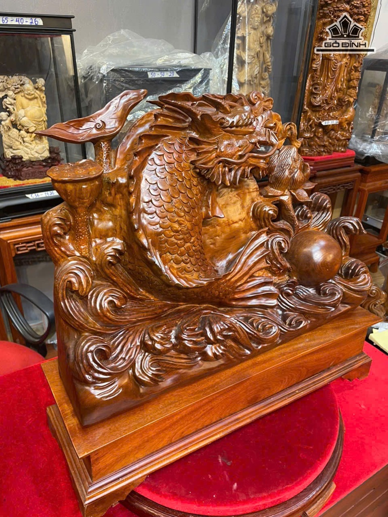 tuong-ca-chep-hoa-rong-go-ngoc-am-cao-ca-ky-56-ngang-60-sau-14-cm-474184