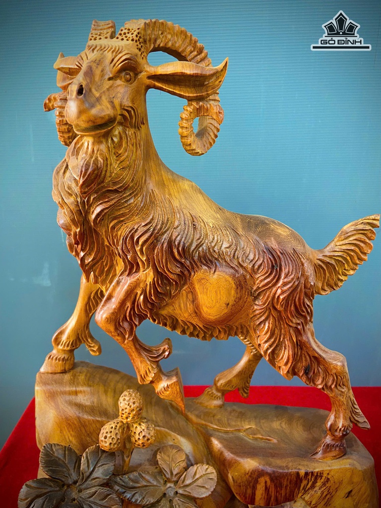 tuong-nhat-duong-go-huong-cao-54-ngang-34-sau-16-cm-474234