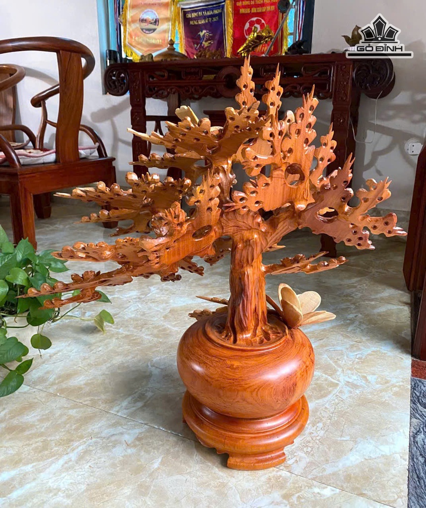 binh-hoa-mai-go-huong-cao-66-ngang-56-sau-33-cm-474577