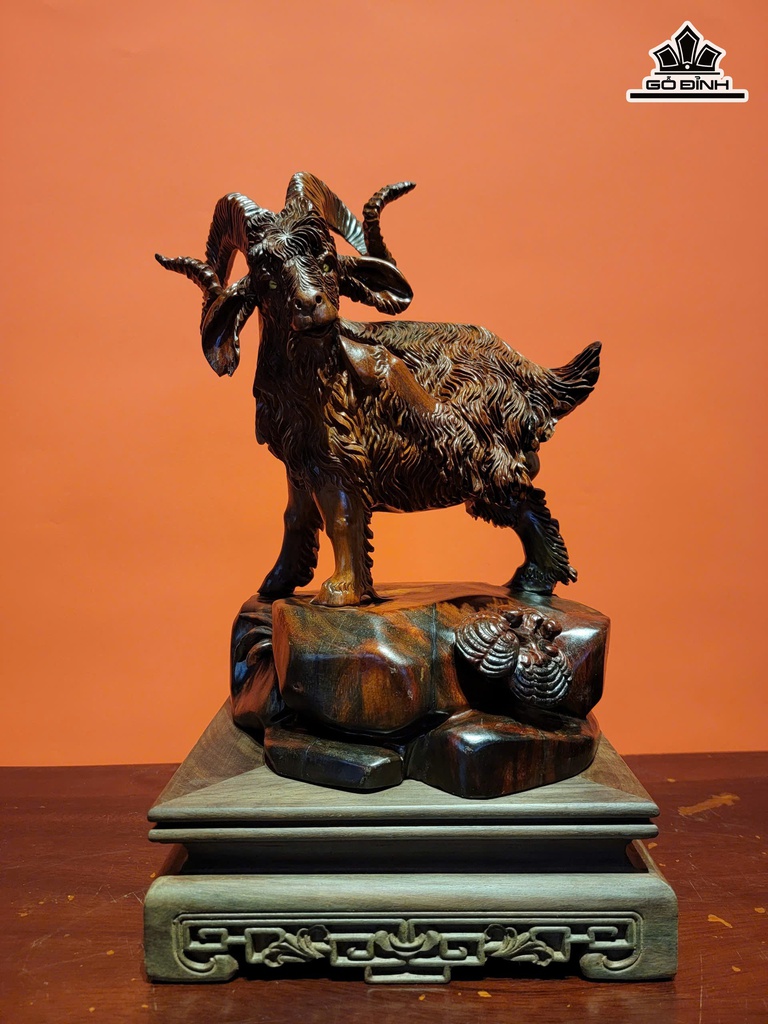 tuong-nhat-duong-go-trac-cao-27-ngang-20-sau-16-cm-474900