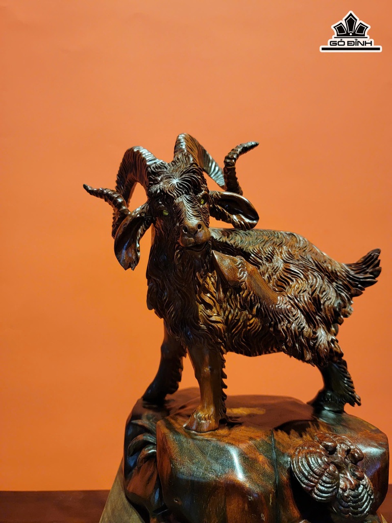 tuong-nhat-duong-go-trac-cao-27-ngang-20-sau-16-cm-474905