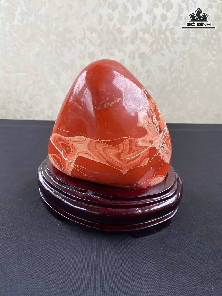 nui-do-van-dep-ngoc-bich-do-jasper-nui-16x16x11-len-de-20-cm-474968