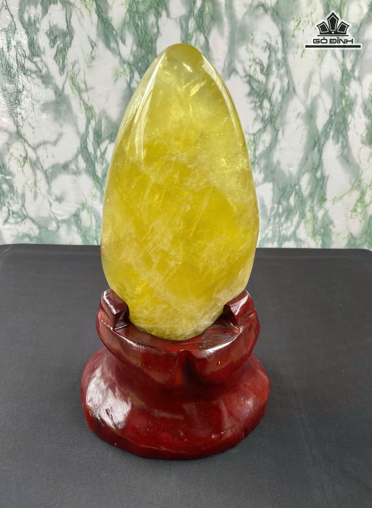 nui-thach-anh-vang-tu-nhien-31kg-len-de-cao-34-cm-cao-25-ngang-135-sau-8-cm-474971