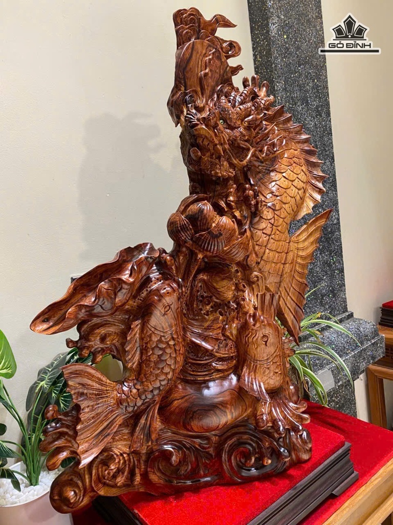 tuong-ca-chep-hoa-rong-go-cam-cao-74-ngang-60-sau-21-cm-475314