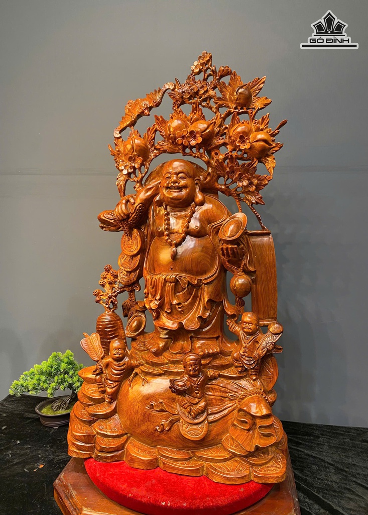 tuong-phat-di-lac-tam-phuc-go-huong-cao-96-ngang-52-sau-26-cm-475355