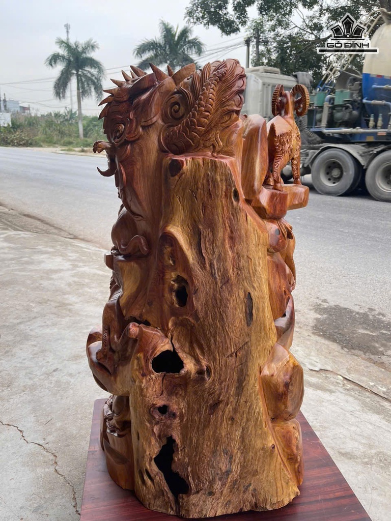 tac-pham-12-con-giap-go-huong-cao-90-ngang-50-sau-42-cm-475461