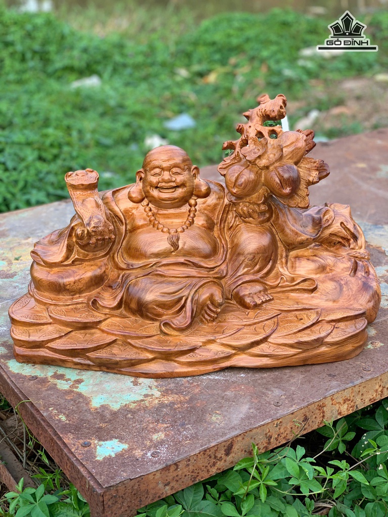 tuong-phat-di-lac-ngoi-vac-dao-go-huong-cao-30-ngang-52-sau-30-cm-475591