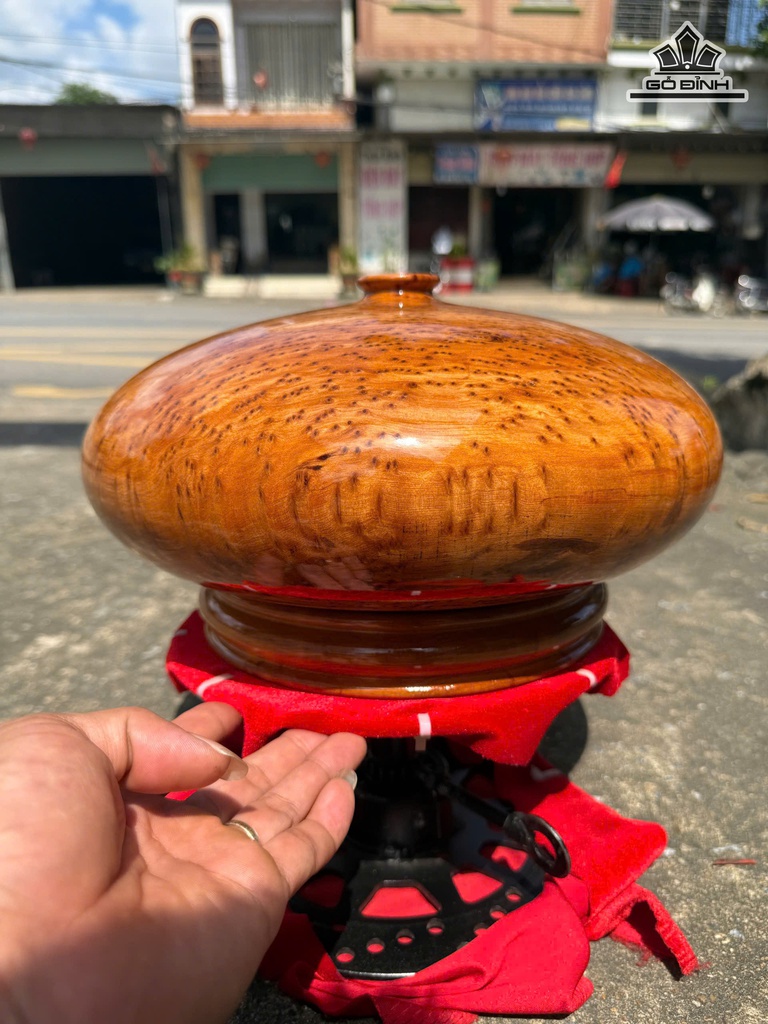 chum-phu-quy-go-nu-ngoc-am-cao-17-duong-kinh-30-cm-475656