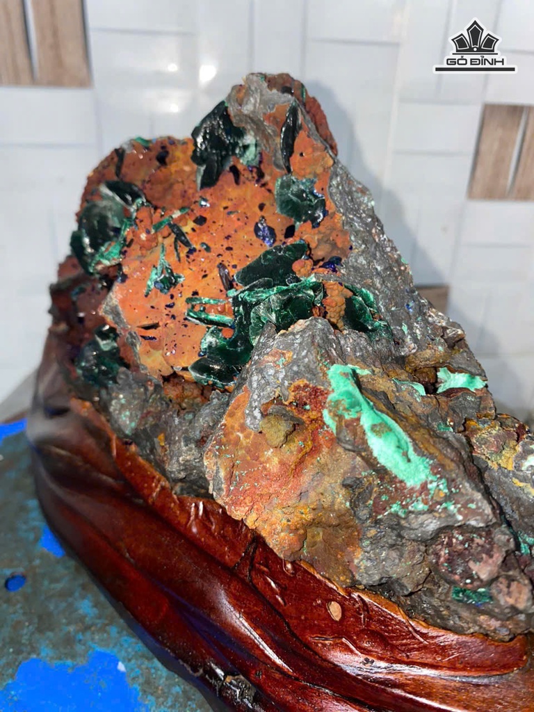 tac-pham-da-azurite-cao-28-ngang-23-cm-4kg-475735