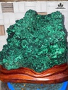 tac-pham-da-malachite-cao-28-ngang-28-cm-152kg-475750
