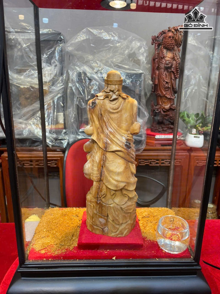 tuong-tran-quoc-tuan-go-hoang-dan-cao-35-ngang-12-sau-11-cm-475835