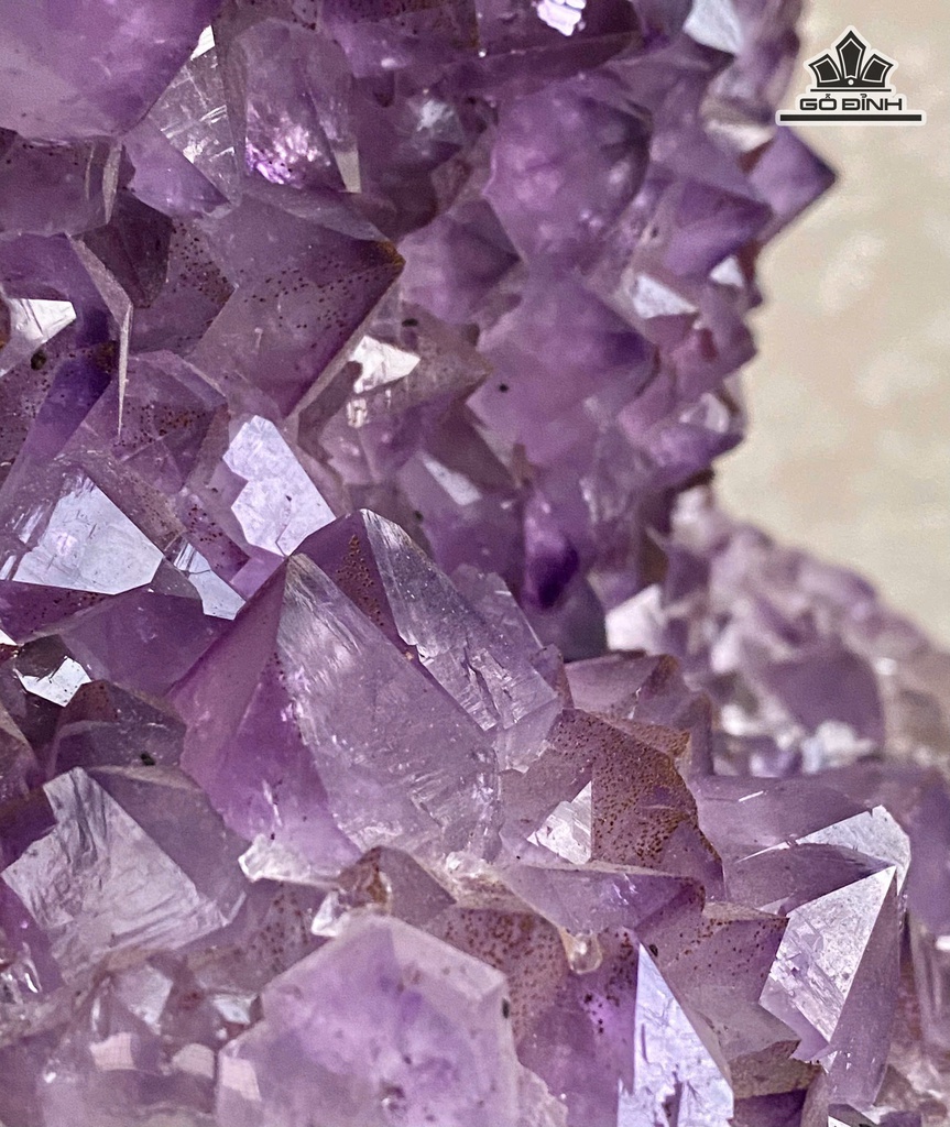 khoi-tinh-the-thach-anh-tim-da-39-x-24-x-19cm-len-de-55cm-475848