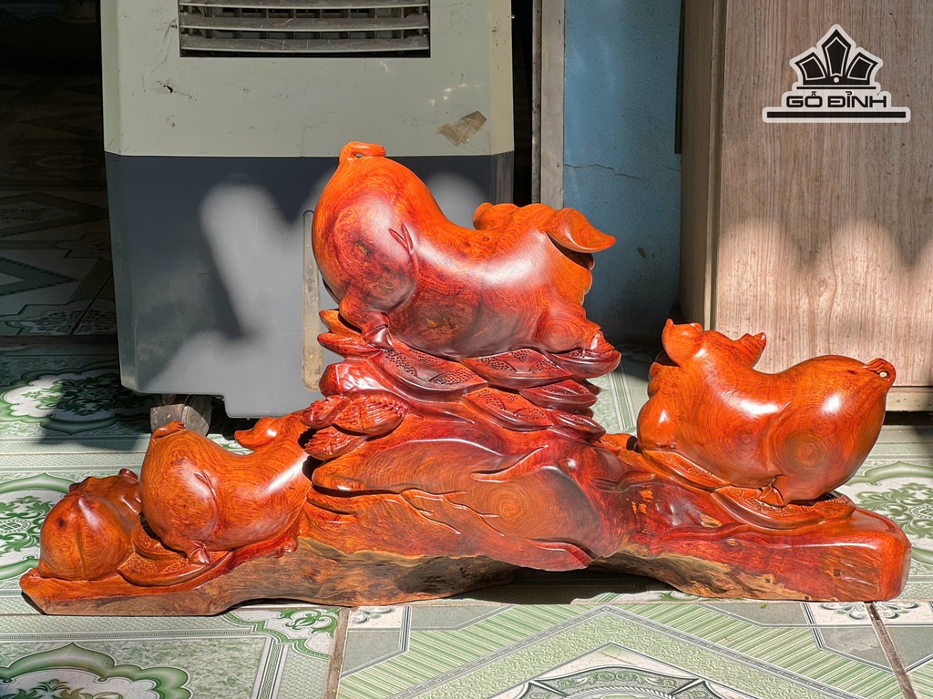 tuong-gia-dinh-heo-go-huong-cao-37-ngang-70-sau-18-cm-14kg-476526