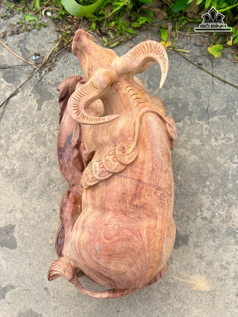 tuong-trau-go-huong-cao-22-ngang-48-sau-22-cm-11kg-476536