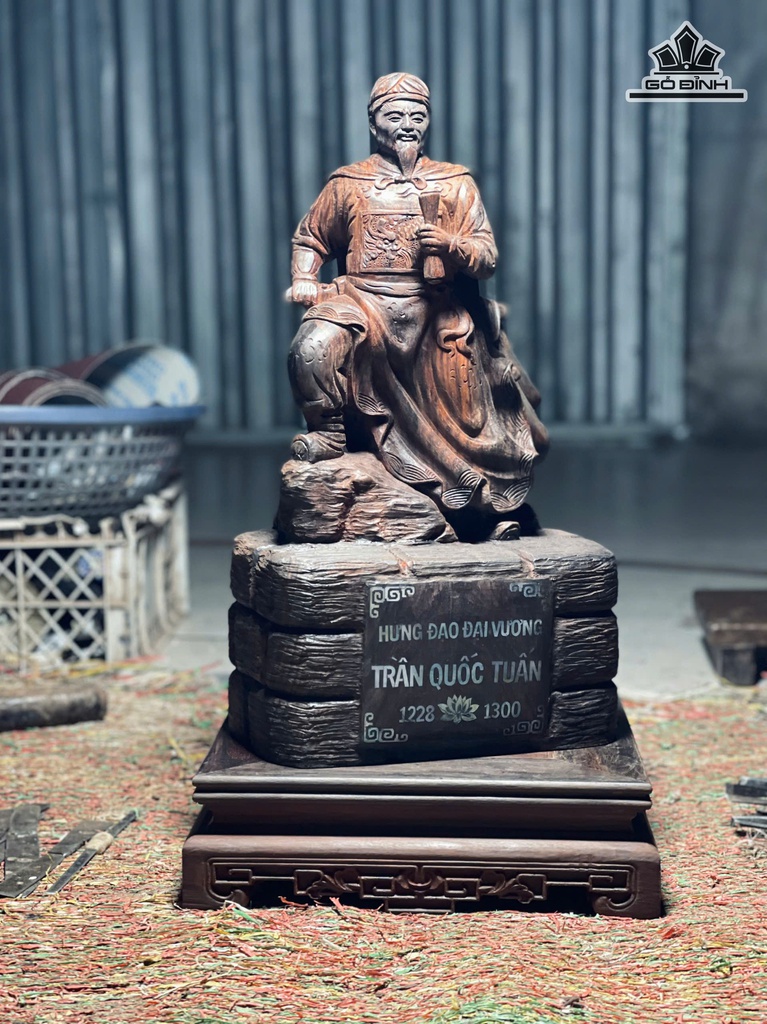 tuong-tran-quoc-tuan-go-trac-cao-39-ngang-22-sau-13-cm-ky-25x25x7-476600