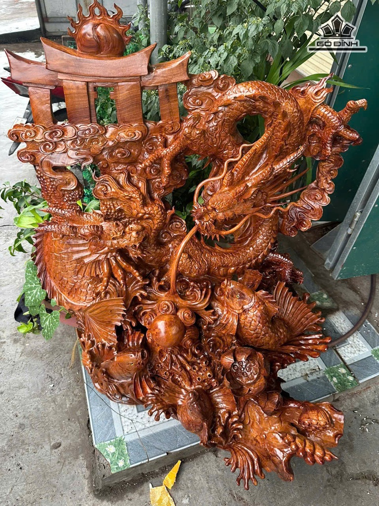 tuong-ca-chep-hoa-rong-go-huong-cao-118-ngang-90-sau-52-cm-476633