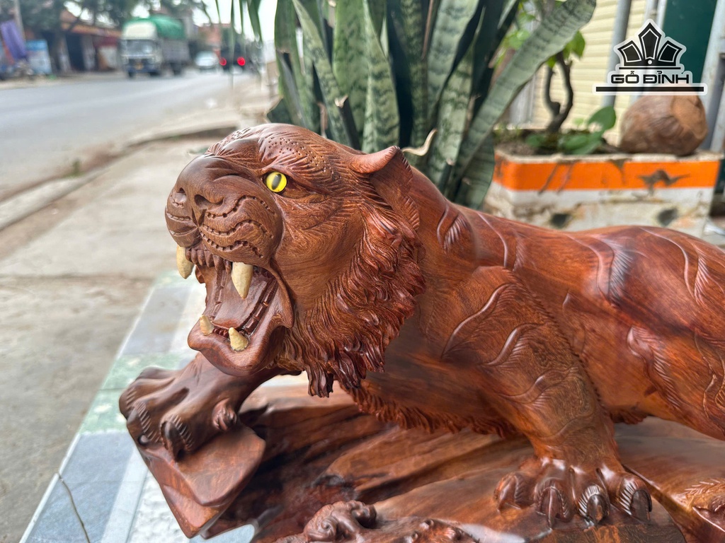 tuong-ho-phong-thuy-go-huong-cao-40-ngang-74-sau-36-cm-476656