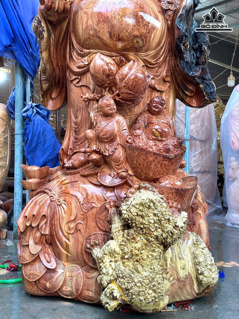 tac-pham-di-lac-ngu-phuc-go-nu-huong-cao-266-ngang-120-sau-150-cm-477022