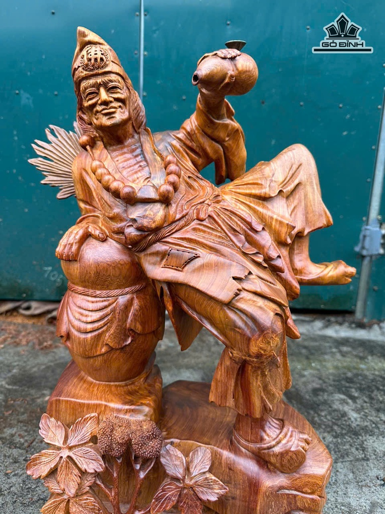 tuong-te-cong-go-huong-cao-62-ngang-34-sau-20-cm-477219