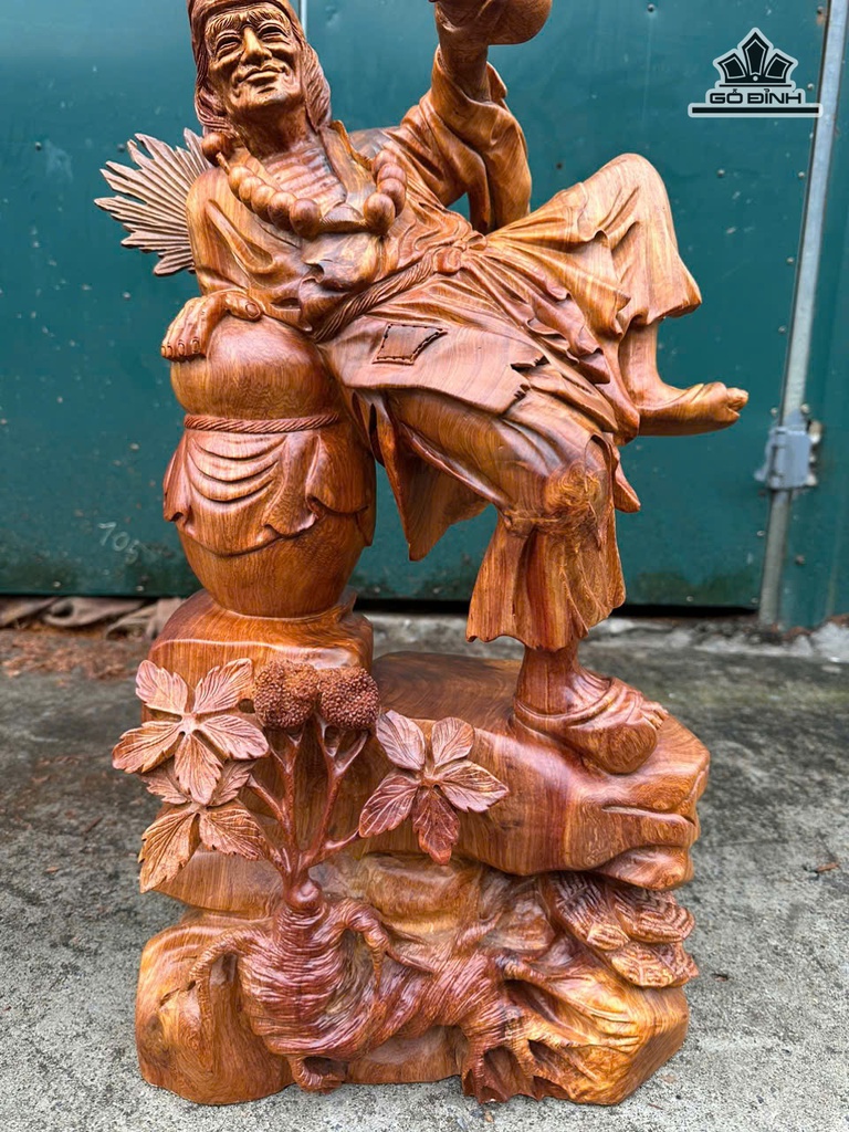 tuong-te-cong-go-huong-cao-62-ngang-34-sau-20-cm-477220