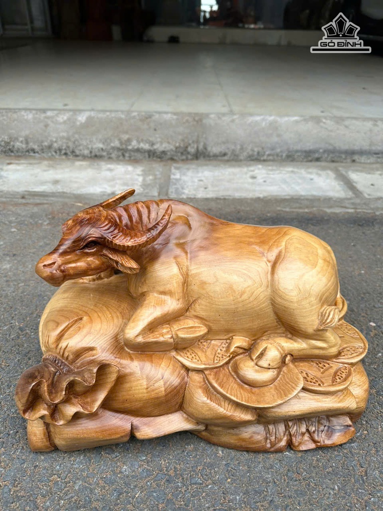 tuong-trau-go-ngoc-am-cao-22-ngang-37-sau-25-cm-477241