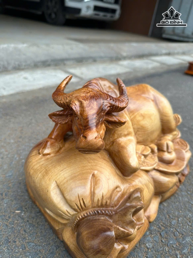 tuong-trau-go-ngoc-am-cao-22-ngang-37-sau-25-cm-477244