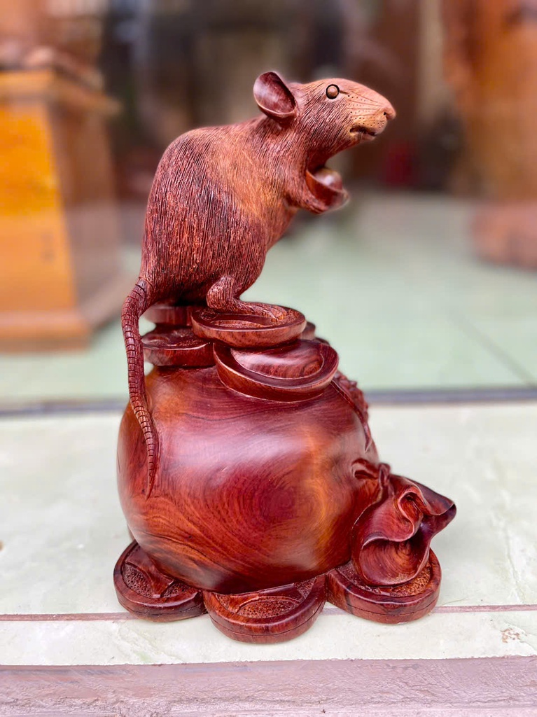 tuong-chuot-phong-thuy-go-cam-cao-25-ngang-18-sau-16-cm-477316