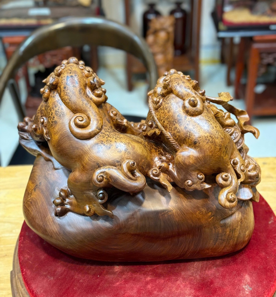 tuong-song-nghe-go-nu-huong-cao-45-ngang-32-sau-28-cm-19kg-477465