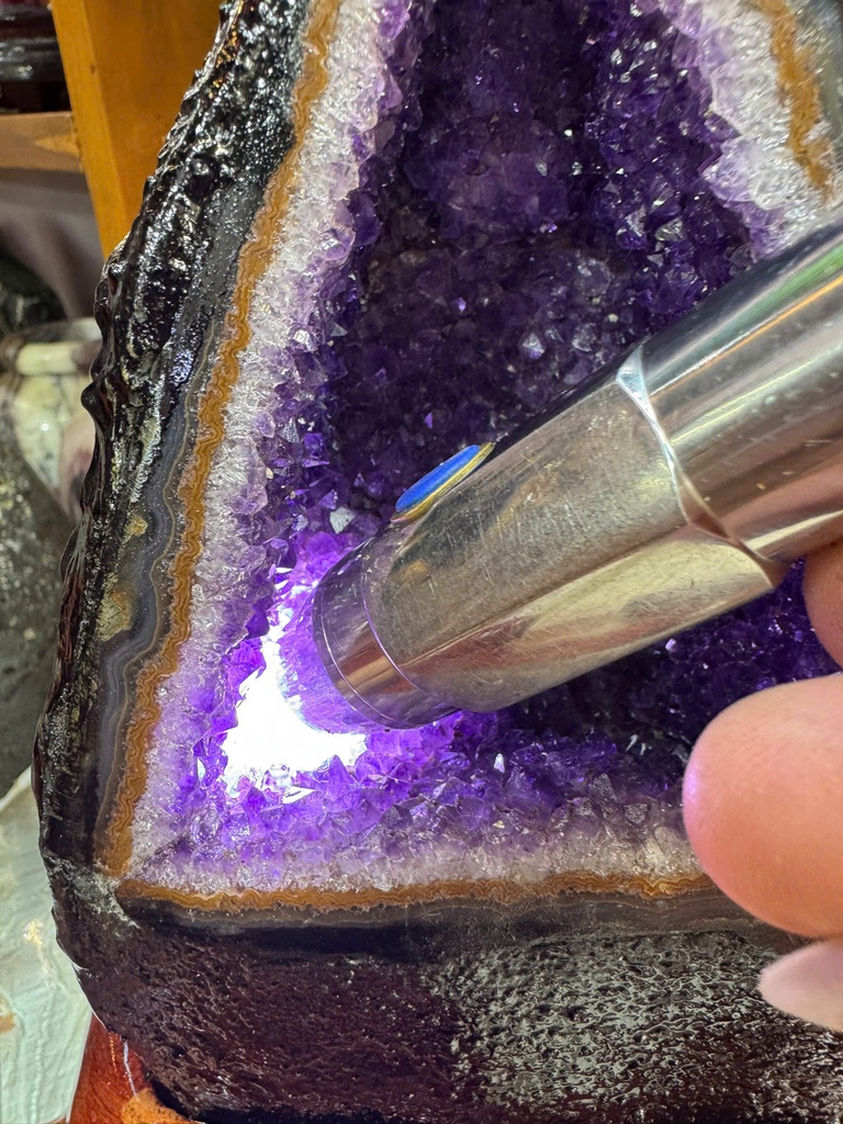 hoc-da-thach-anh-tim-cao-ca-de-27-ngang-12-sau-13-cm-45kg-477521